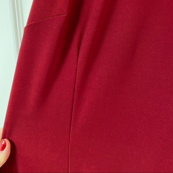 Le Chateau Formal Dress - Picture 2 of 2